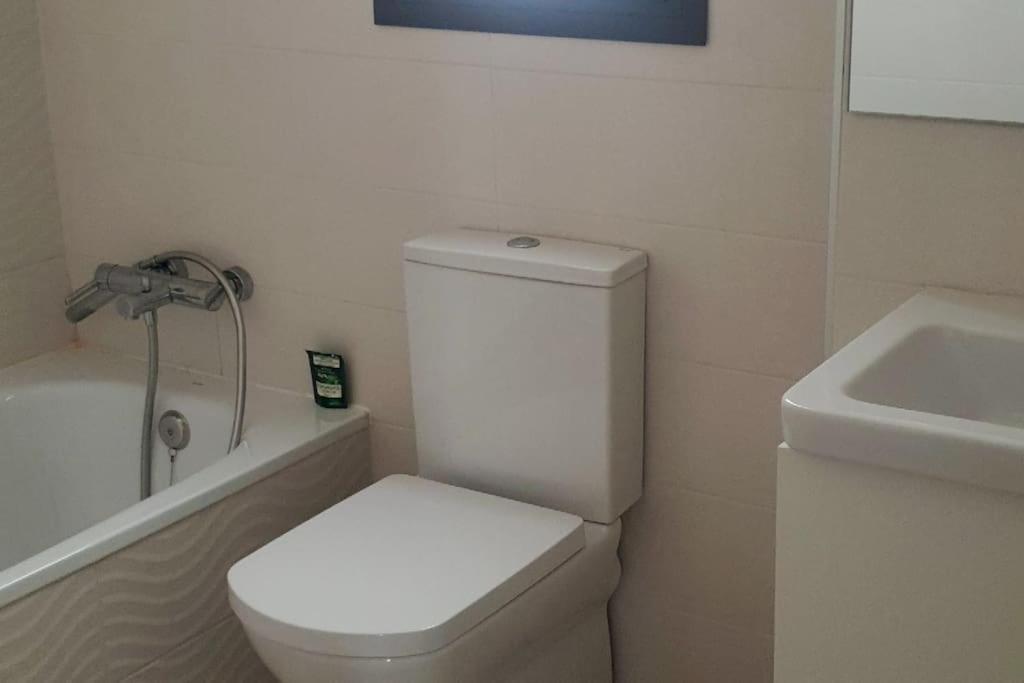 Apartamento Atico Con Piscina, Golf, Vistas Al Mar Torre de Benagalbon Exterior foto