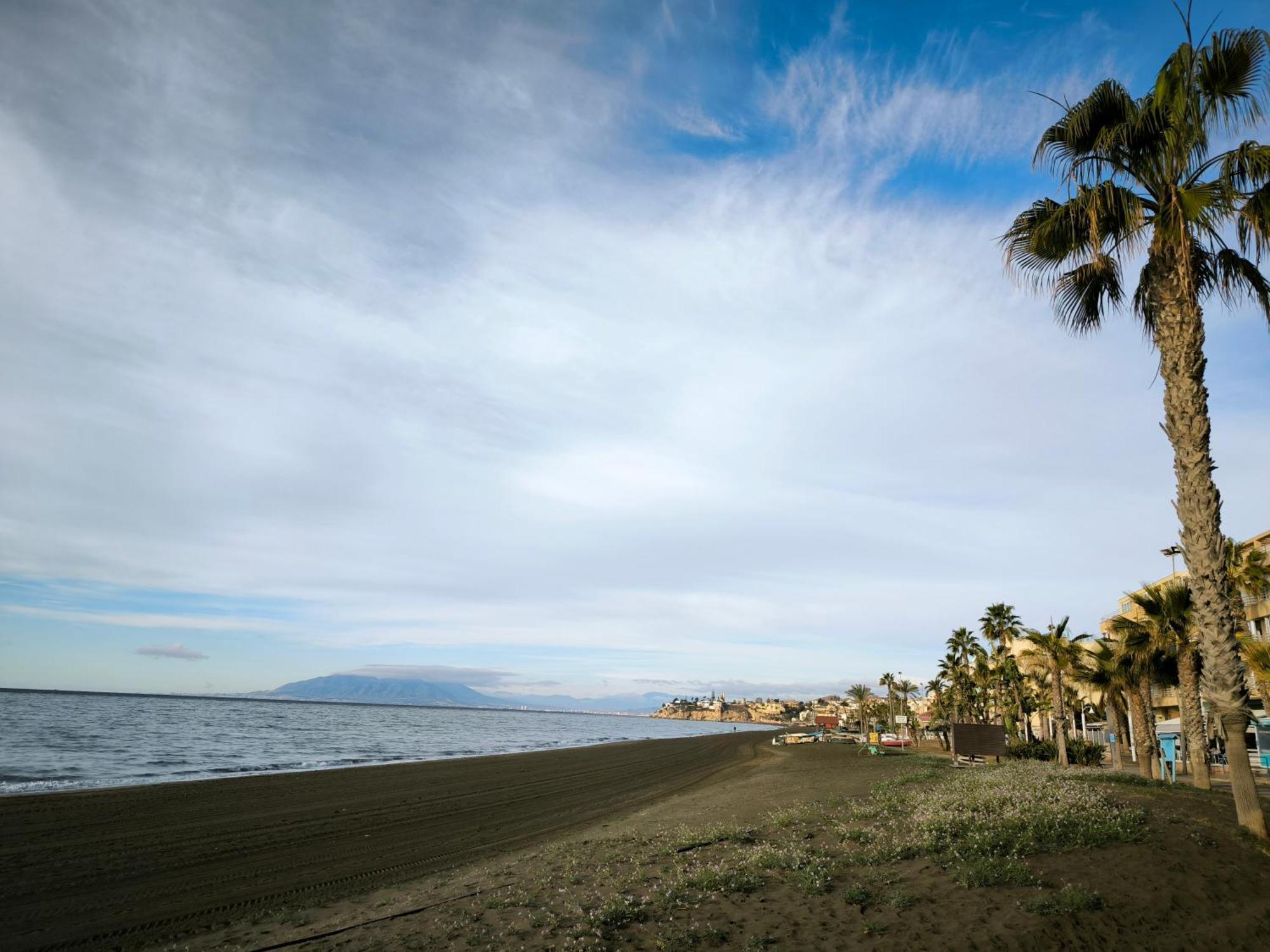 Apartamento Atico Con Piscina, Golf, Vistas Al Mar Torre de Benagalbon Exterior foto